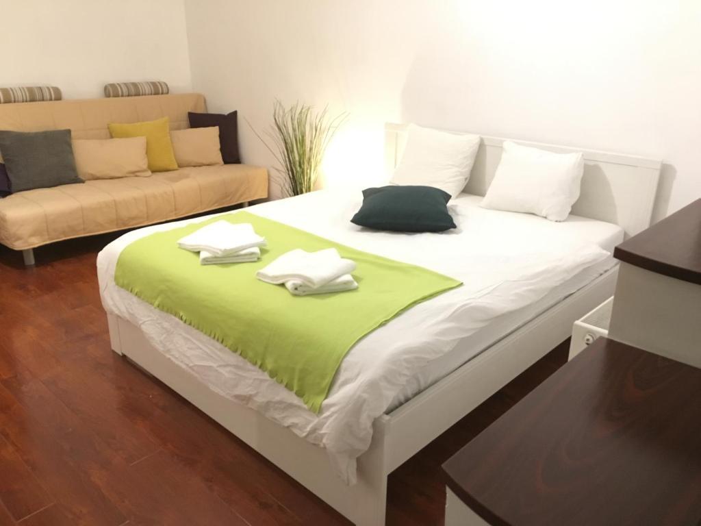 New Green Apartment Studio 1 Βουκουρέστι Εξωτερικό φωτογραφία